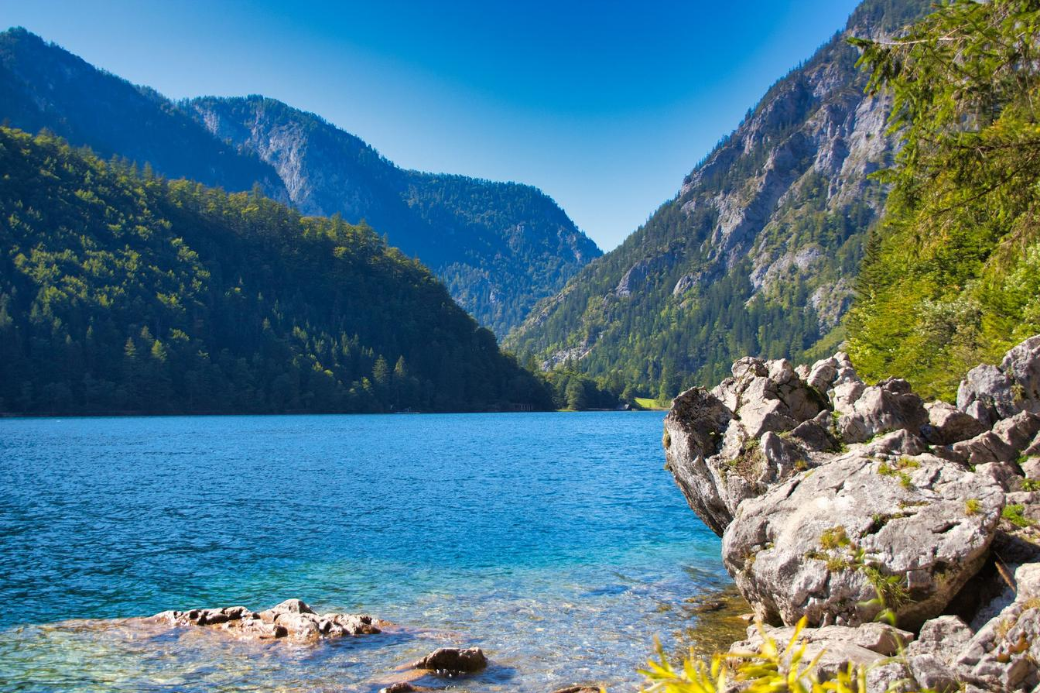  styria-austria-lake-mountain-vacation-indiansummer-homeexchange