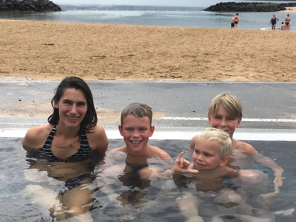 'How I vacation for free': Family of 5 shares secret to traveling the world on a budget