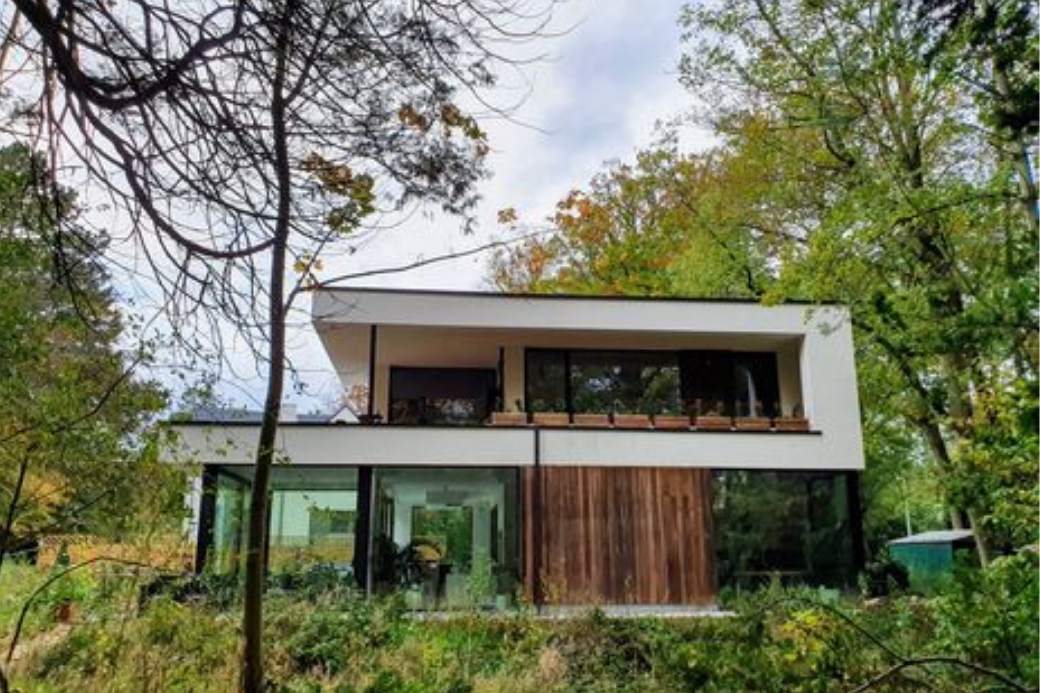 Modern-smart-home-in-nature-in-Schoten--Belgium
