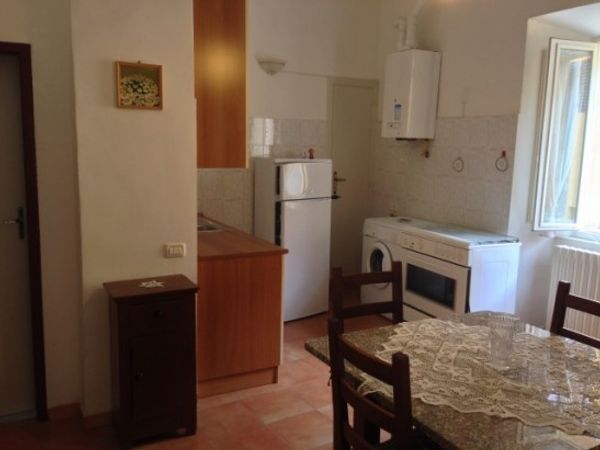 apartment in Serra San Quirico, Italia