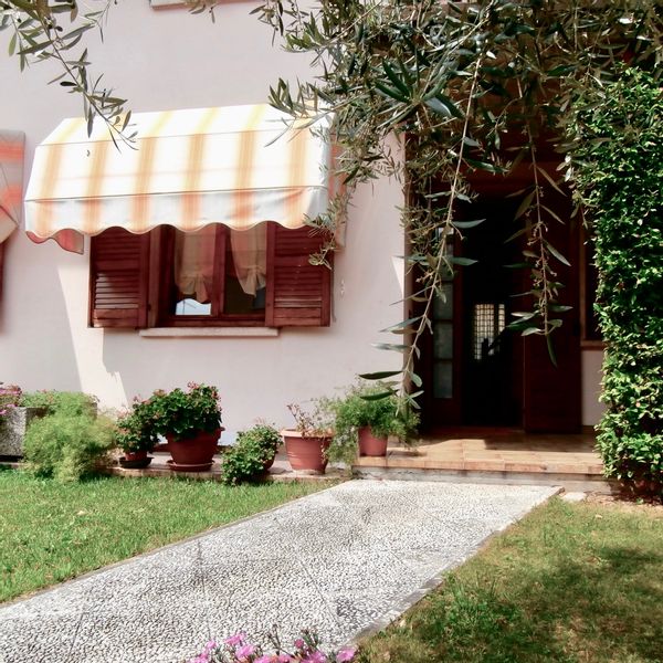 Holiday House - Lago di Garda