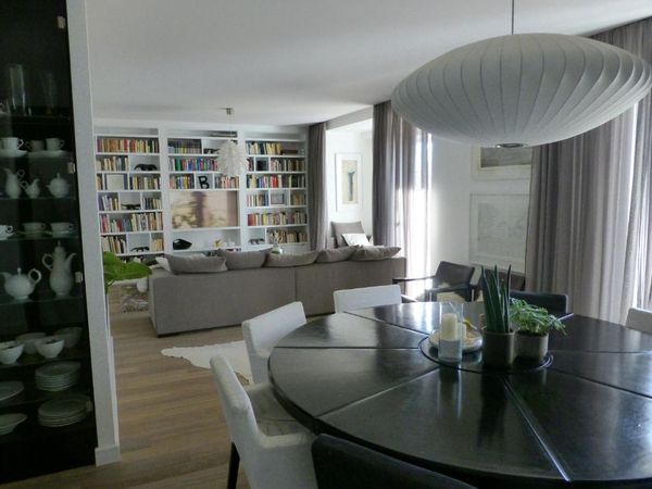 Spacious attic apartment,great location in Prague´s popular district