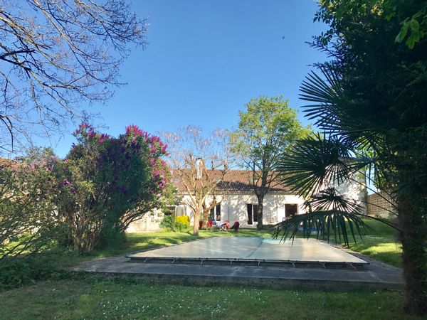 Huis in Cognac, France