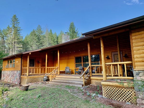 Renovated Bigfork Cabin with Flathead Lake Views with Cherry Orchard