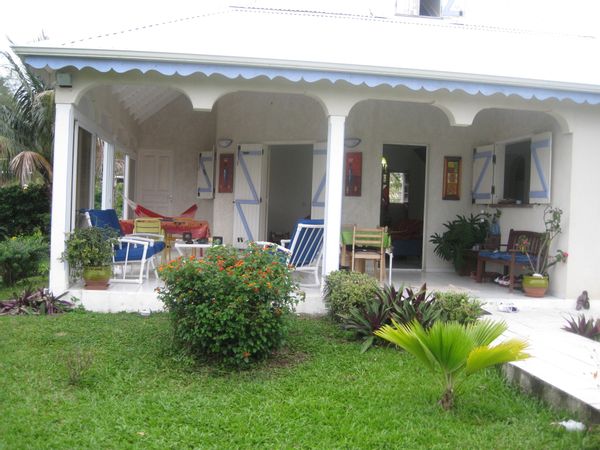 jolie maison tropicale, 3 chambres à  proximité de la mer des caraïbes