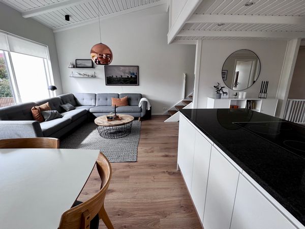 Fully booked for summer 2025 - Great family home 15 minutes from Reykjavik central.