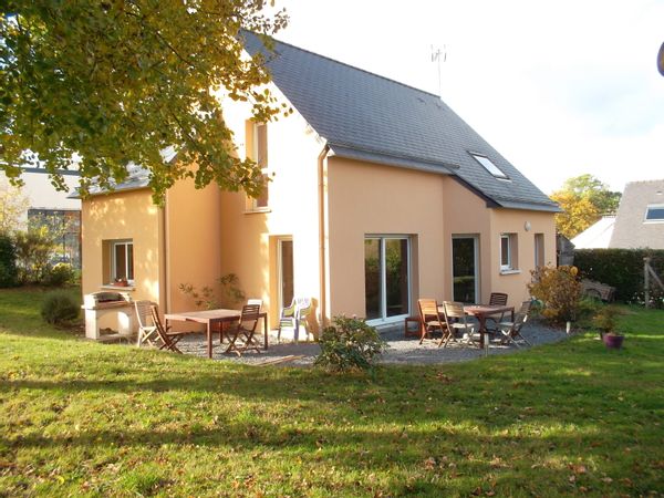 Nadine, Denis, Maël, Érinns hus