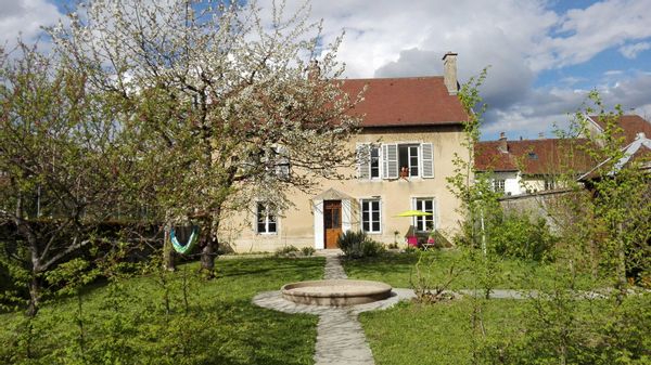 Isa, Sophie & Léas hus