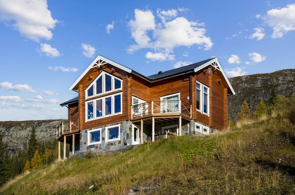 Karin, Tobias and Williams hus