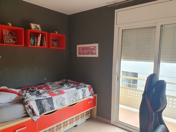 UNA CASA IDEAL PARA FAMILIA CON NIÑOS/AS.