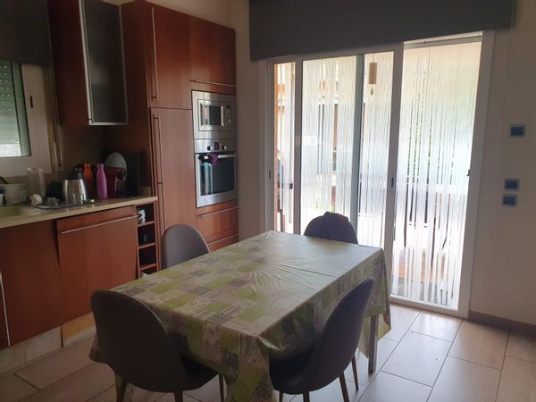 Habitación doble con baño en casa de lugar muy tranquilo