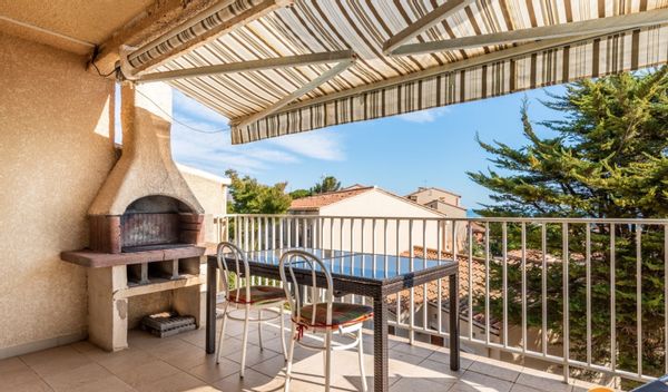 Camilia Et Pierres hus