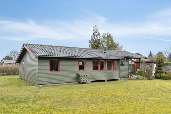 Summer house for the whole family, close to Ulvshale beach on the spectacular island of Møn