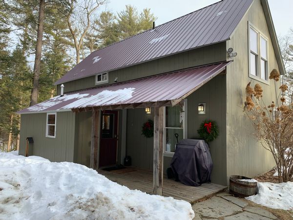 VT Cabin Close to Ski, Hike and Swim