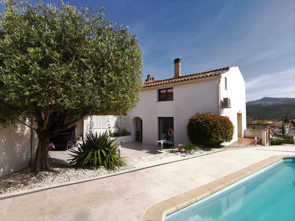 Laurent et Valérieina kuća