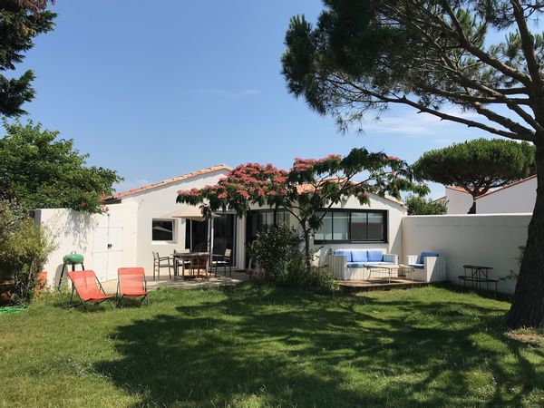 Julie & Thibauds hus