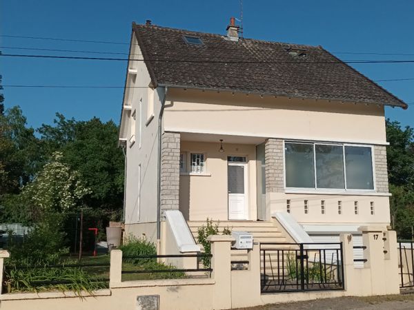 Emilie, Mika et leurs garçonss hus