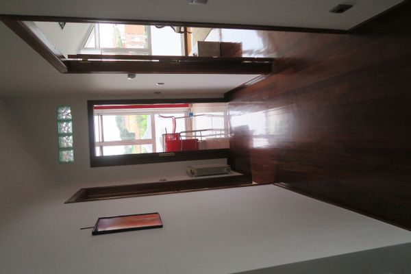 huis van Rosana , Alfonso y Kala (Dog)