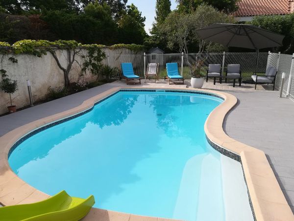 Benjamin, Isabelle, Juliette , Camilleina kuća