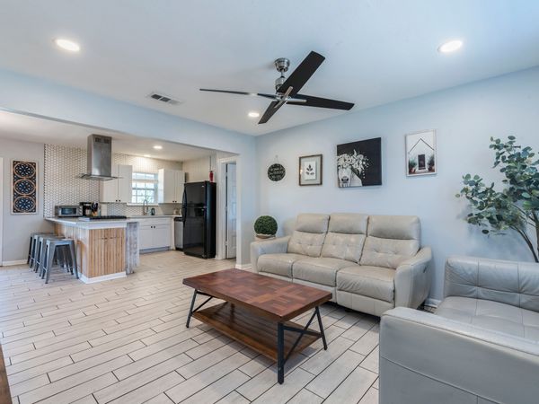 Heated Pool/Spa/MiniGolf Downtown/Domain Home