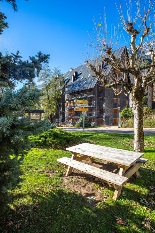 Carlos and Ana. The Gost Familys hus