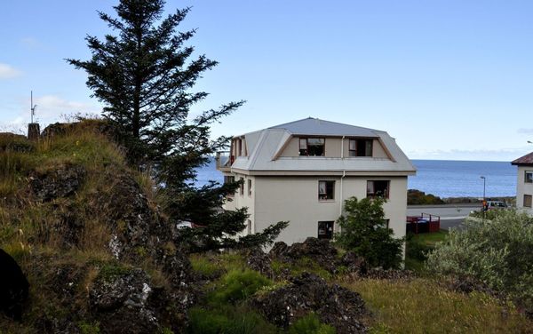 Ramona, Uli, Lindas hus