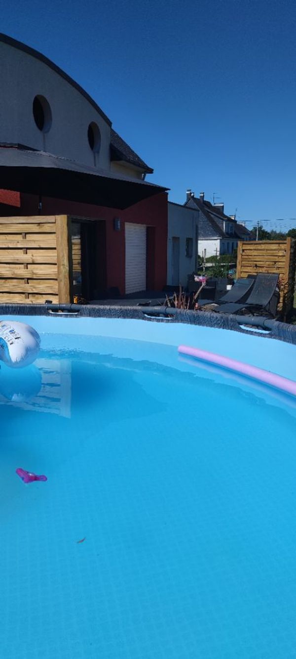 Mika & Anne Cés hus