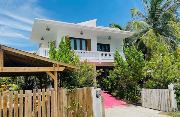 Charles & Andreas hus