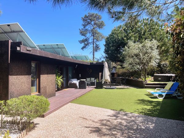 Lisbon and the Beach Eco House