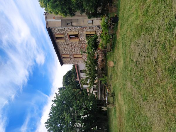 Mathieu et Emilies hus