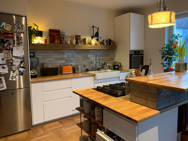 Tasha & Pete's house