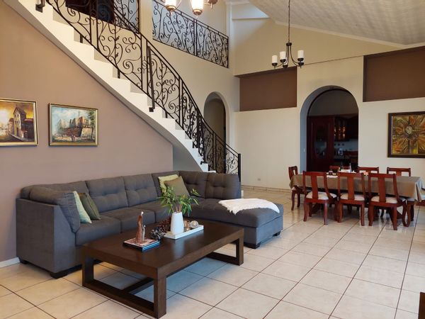 Julio Albertoina kuća