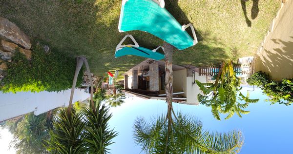 Cristina Lobato Espejos hus