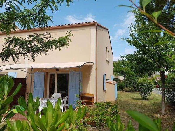 Alain Et Floina kuća