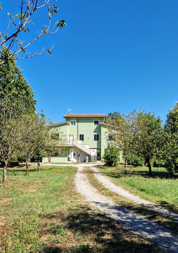 (Currently NOT available) One-bedroom apartment in the Tuscan countryside of Lucca