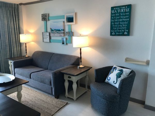 Kym's Ocean Front Condo