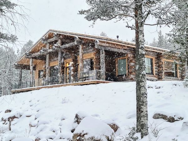Modern log house in Lapland