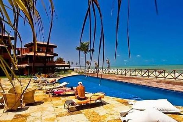 Sergio and Melissa's Front Sea PentHouse Apartment