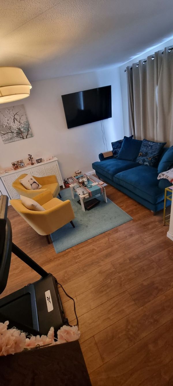 Ruchi's private room