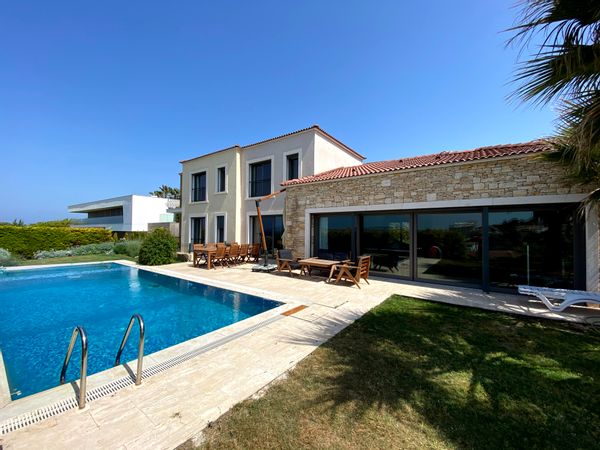 Luxury Stone Home w Fantastic Views of the Mediterranean (Aegean)