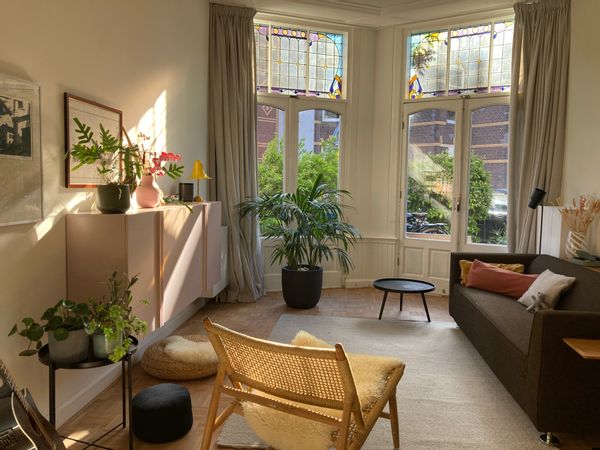 Family house near the beach including bikes & cat