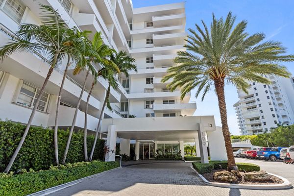 Angela y Felipes hus