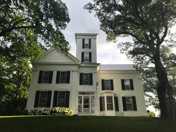Catskill mountain house near Windham skiing