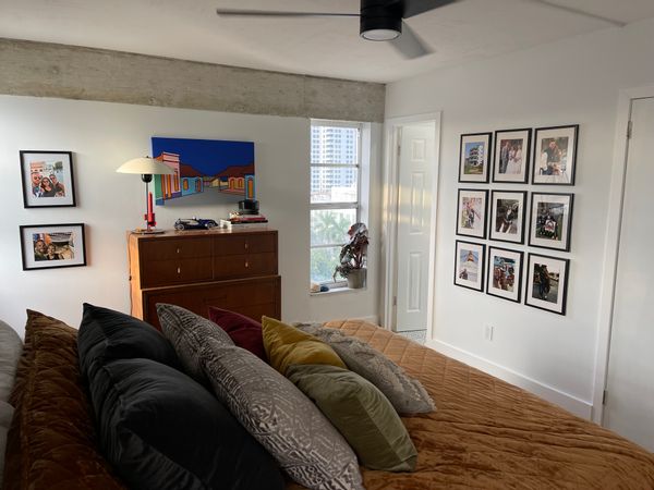 South Beach, ccozy mid-century 9th floor condo