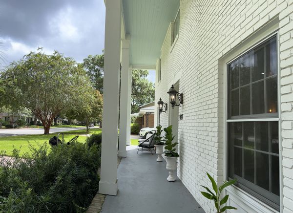 1960’s Mid Century Colonial in Midtown Savannah