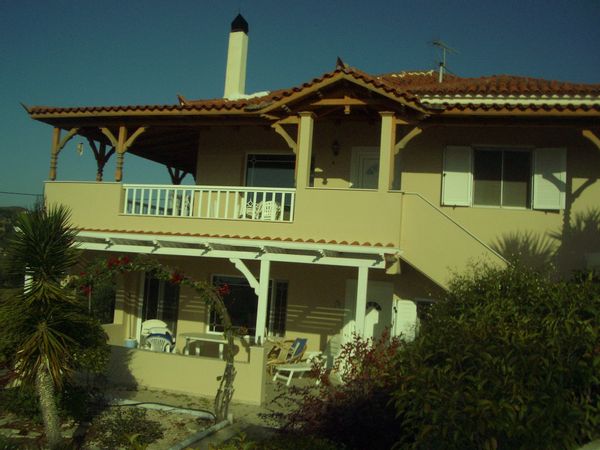 BEAUTIFUL VILLA  IN A  TRADITIONAL FISHING VILLAGE