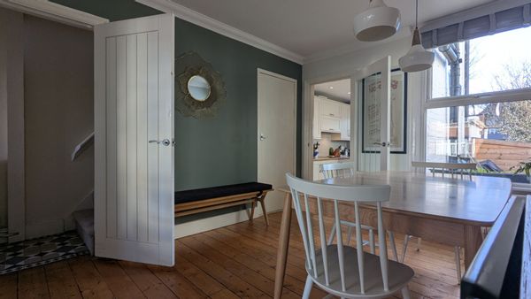 Leighton Buzzard - English countryside town near London