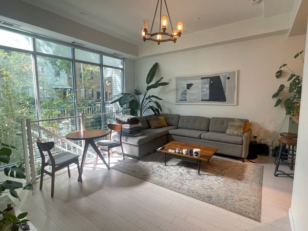 Zachary & Sarahs hus