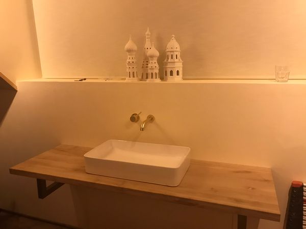 Great luxurious family home in pleasant small village in the woods