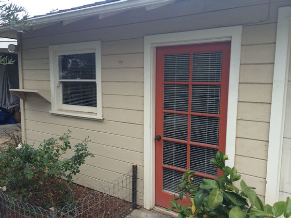 Cozy studio available as home base to explore Northern California